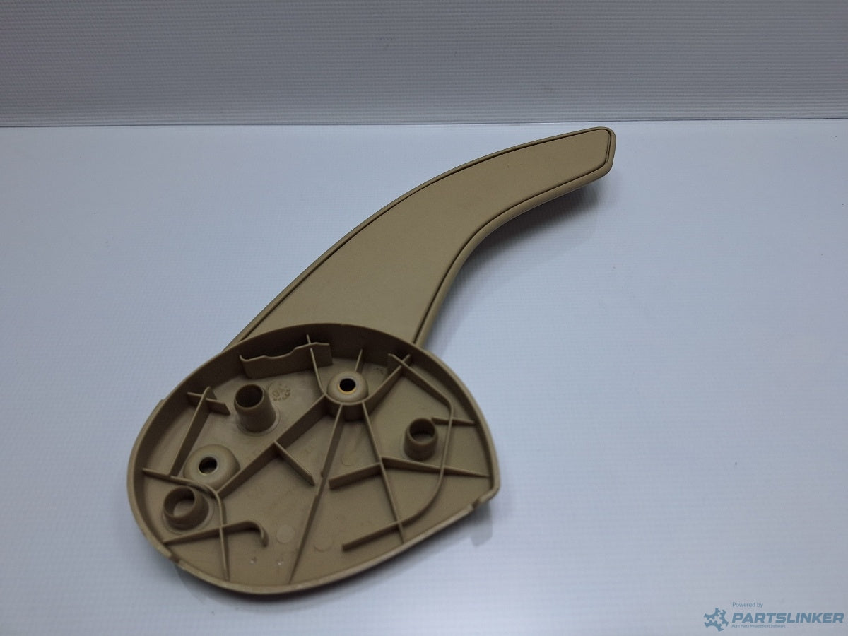 Maneta reglaj inaltime scaun stanga VOLKSWAGEN BORA (1J2) [ 1998 - 2013 ] TDI (AGR, ALH) 66KW|90HP 1J0882251