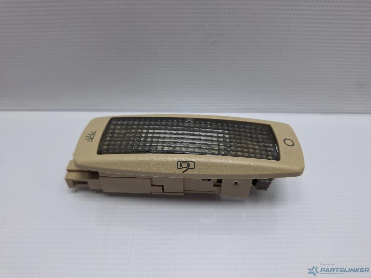 Lampa pasageri VOLKSWAGEN BORA (1J2) [ 1998 - 2013 ] TDI (AGR, ALH) 66KW|90HP OEM 3B0947291