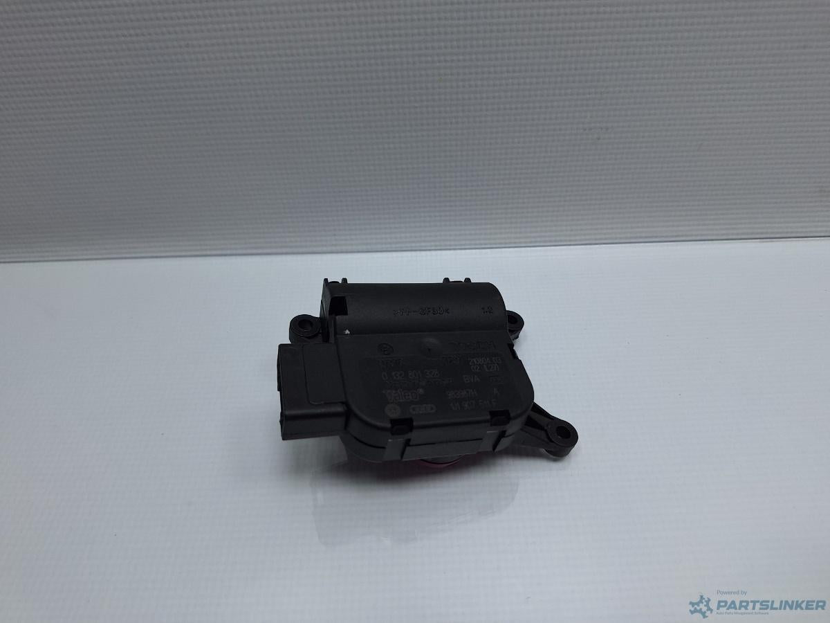 Motoras clapeta aeroterma VOLKSWAGEN BORA (1J2) [ 1998 - 2013 ] TDI (AGR, ALH) 66KW|90HP BOSCH 0132801328 OEM 1J1907511F