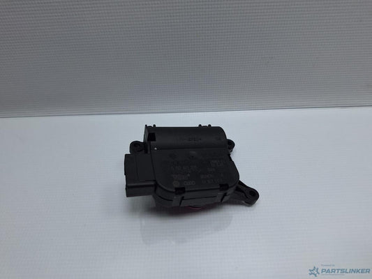 Motoras clapeta aeroterma VOLKSWAGEN BORA (1J2) [ 1998 - 2013 ] TDI (AGR, ALH) 66KW|90HP BOSCH 0132801328 OEM 1J1907511F