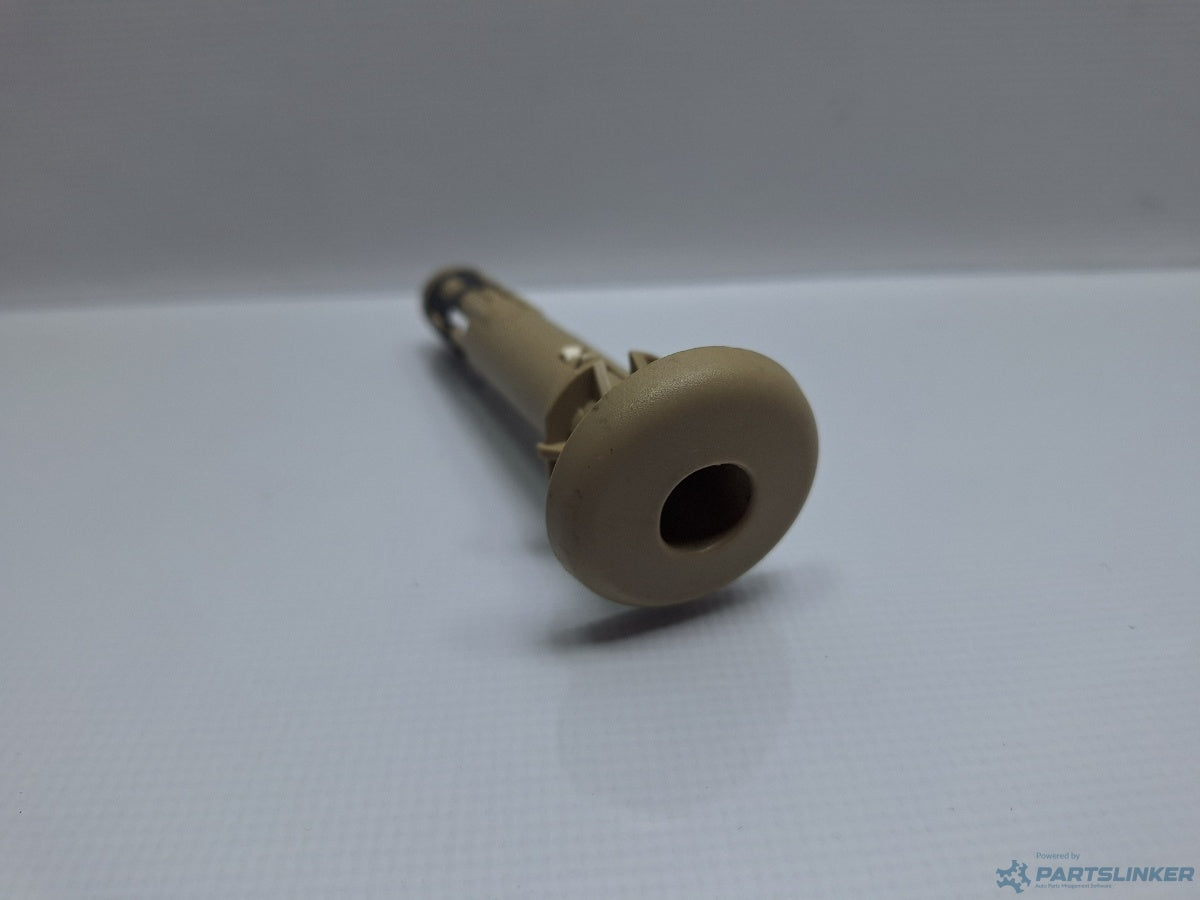 Prindere teriera scaun VOLKSWAGEN BORA (1J2) [ 1998 - 2013 ] TDI (AGR, ALH) 66KW|90HP 1J0886920B