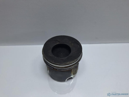 Piston cilindru 1/2 VOLKSWAGEN BORA (1J2) [ 1998 - 2013 ] TDI (AGR, ALH) 66KW|90HP OEM 038107065AA