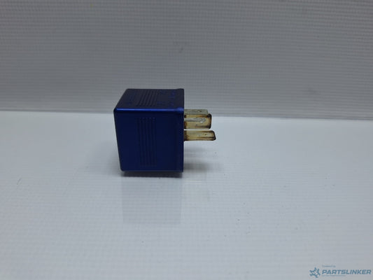 Releu bujii VOLKSWAGEN BORA (1J2) [ 1998 - 2013 ] TDI (AGR, ALH) 66KW|90HP 8A0951253