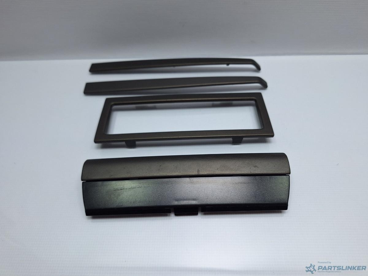 Treemuri plansa bord VOLKSWAGEN BORA (1J2) [ 1998 - 2013 ] TDI (AGR, ALH) 66KW|90HP OEM 1J0858035B , 1J0907047P