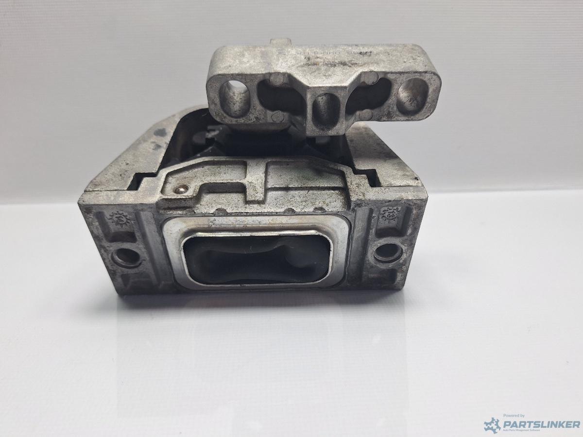Tampon motor VOLKSWAGEN BORA (1J2) [ 1998 - 2013 ] TDI (AGR, ALH) 66KW|90HP Swag 30130080