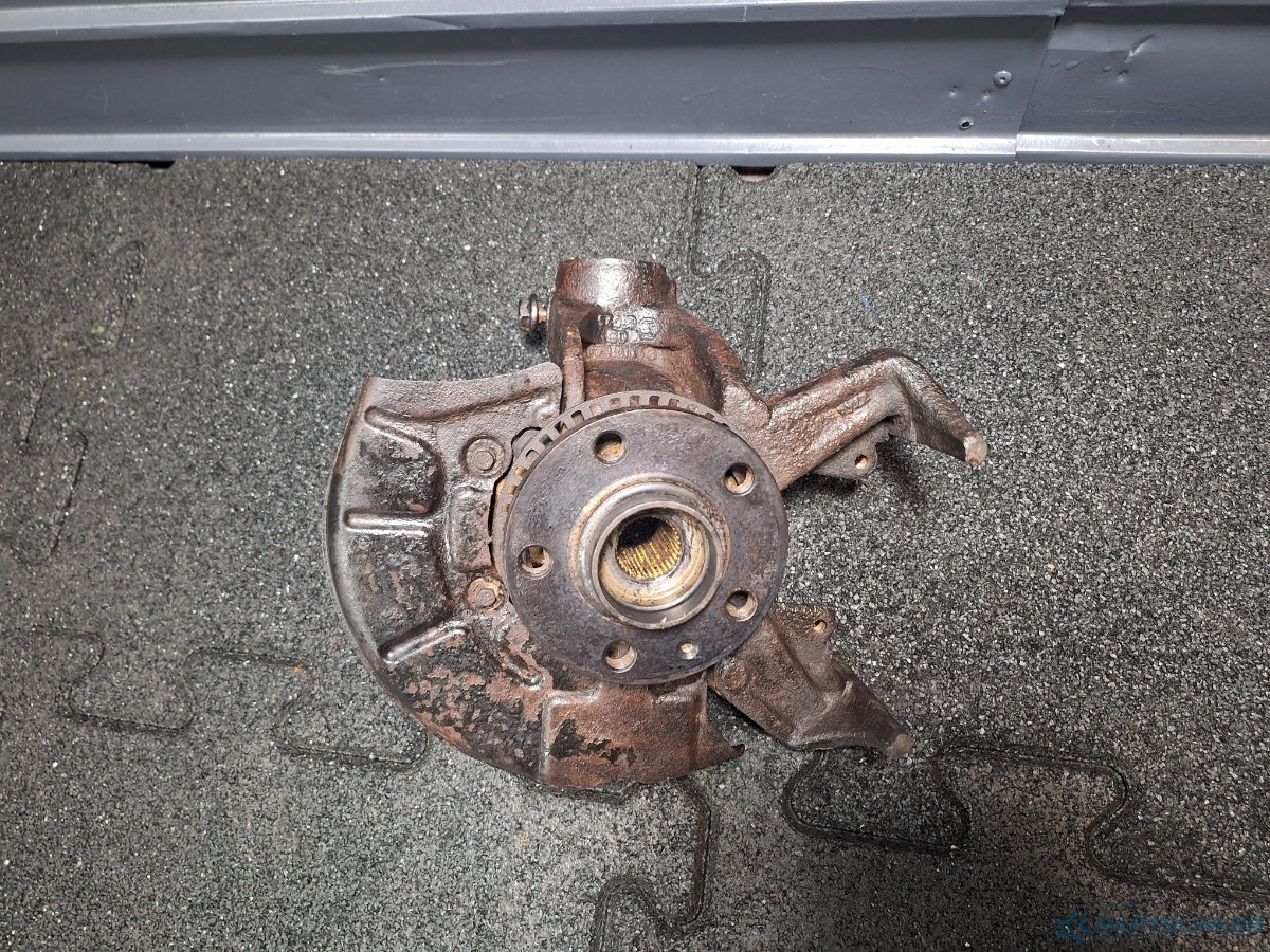 Fuzeta dreapta fata VOLKSWAGEN BORA (1J2) [ 1998 - 2013 ] TDI (AGR, ALH) 66KW|90HP 1J0407256AJ