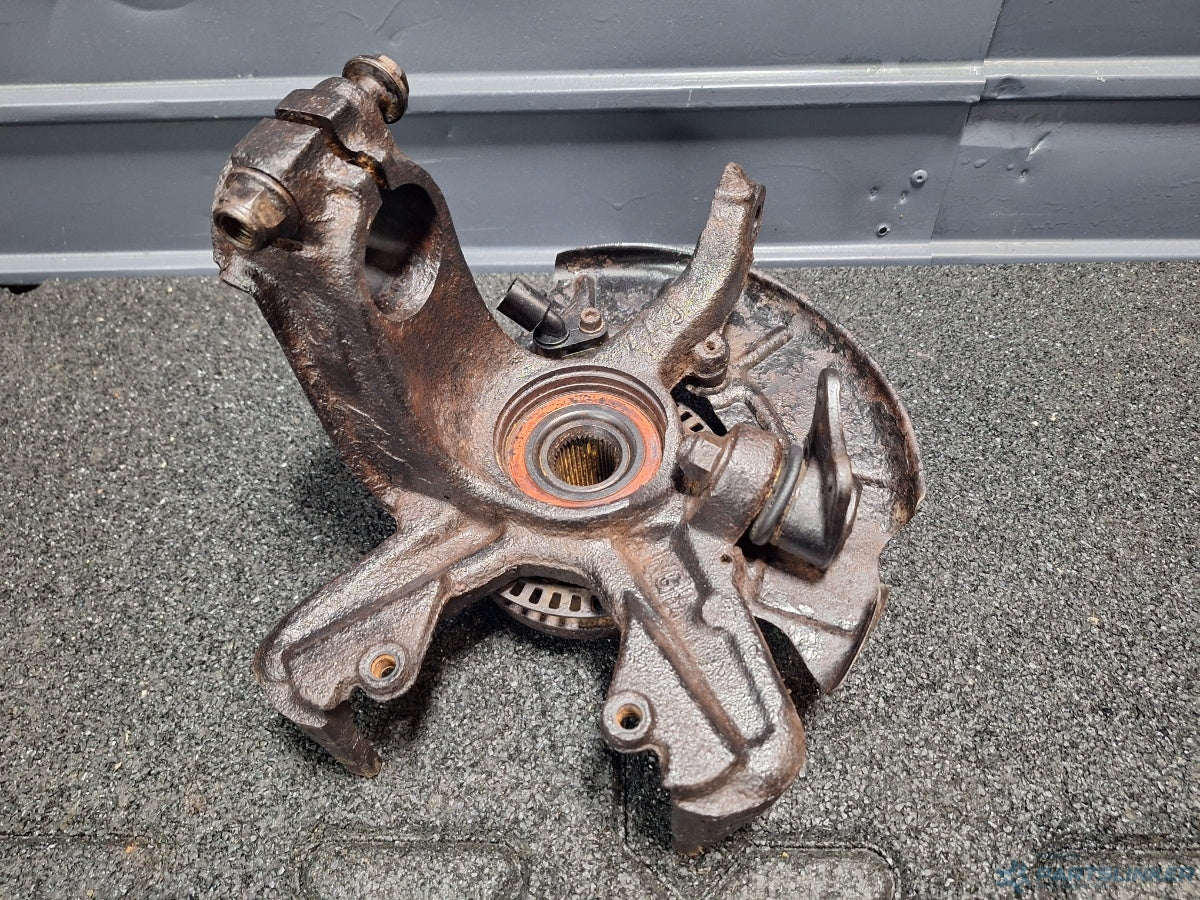 Fuzeta dreapta fata VOLKSWAGEN BORA (1J2) [ 1998 - 2013 ] TDI (AGR, ALH) 66KW|90HP 1J0407256AJ