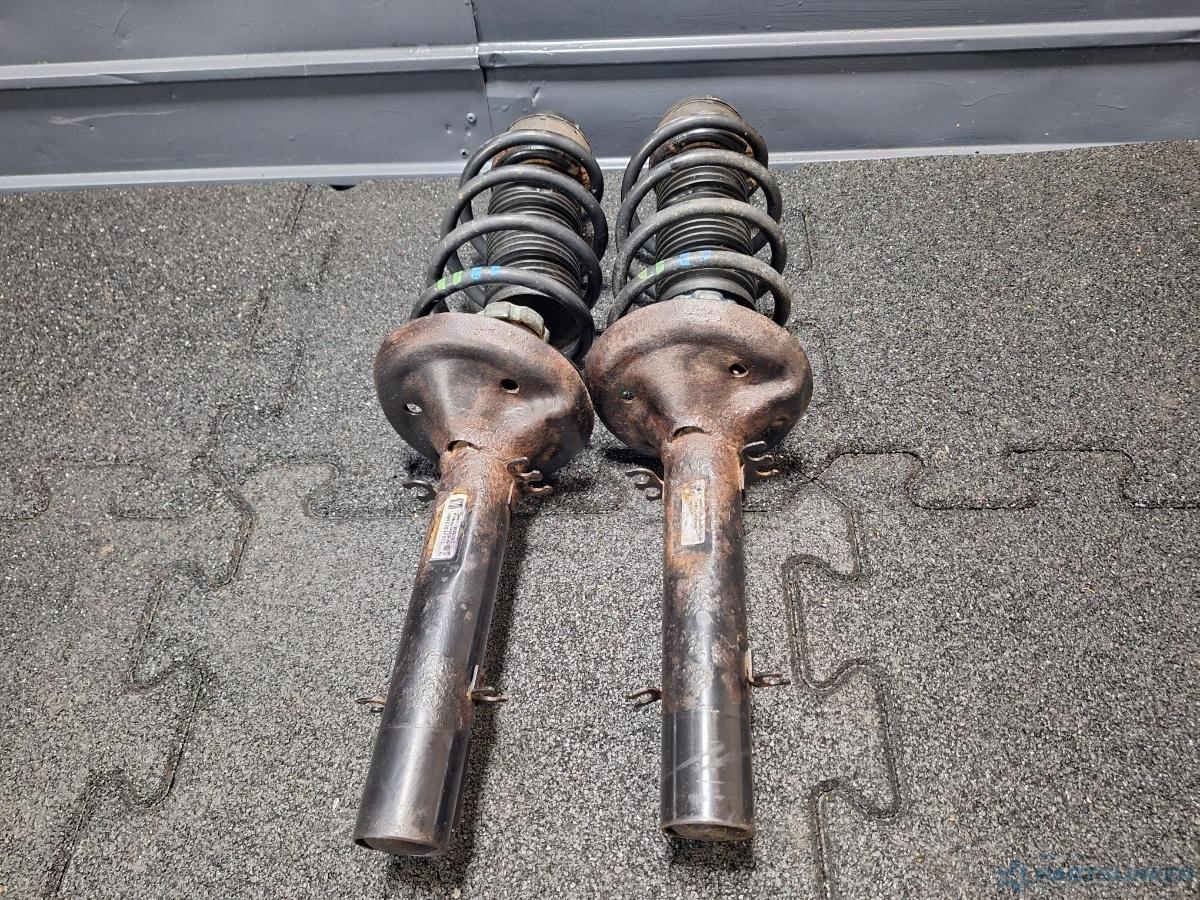 Amortizoare si arcuri fata VOLKSWAGEN BORA (1J2) [ 1998 - 2013 ] TDI (AGR, ALH) 66KW|90HP OEM 1J0413031BH , 1J0411105C