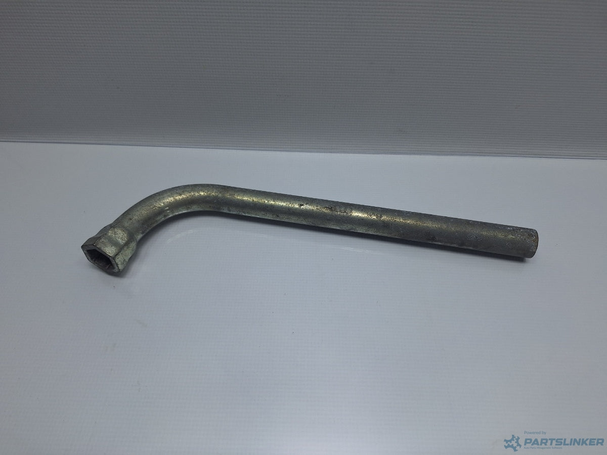 Cheie prezoane roti VOLKSWAGEN BORA (1J2) [ 1998 - 2013 ] TDI (AGR, ALH) 66KW|90HP 4D0012219A