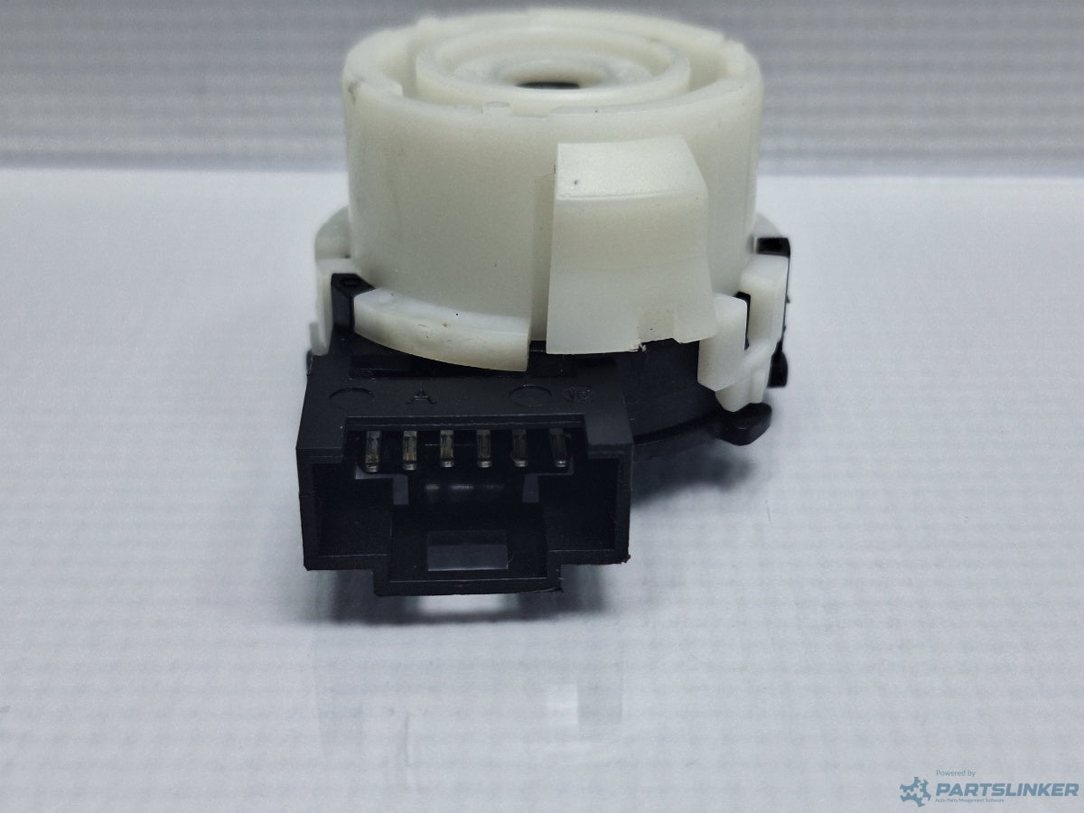 Contact electric VOLKSWAGEN JETTA III (1K2) [ 2004 - 2010 ] TDI (CAYC) 77KW|105HP 1K0905865