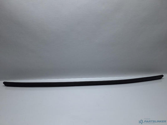 Cheder grila centrala VOLKSWAGEN PASSAT Variant (3G5) [ 2014 - > ] TDI (CRLB, DBGA, DFGA) 110KW|150HP OEM 3G0823707