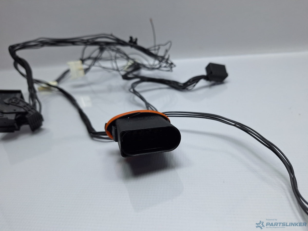 Instalatie far led stanga VOLKSWAGEN PASSAT Variant (3G5) [ 2014 - > ] TDI (CRLB, DBGA, DFGA) 110KW|150HP 3G1941774D