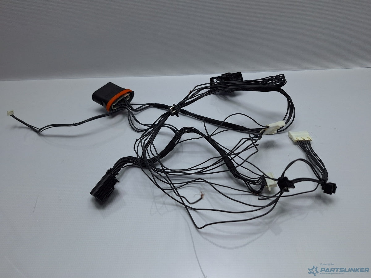 Instalatie far led stanga VOLKSWAGEN PASSAT Variant (3G5) [ 2014 - > ] TDI (CRLB, DBGA, DFGA) 110KW|150HP 3G1941774D