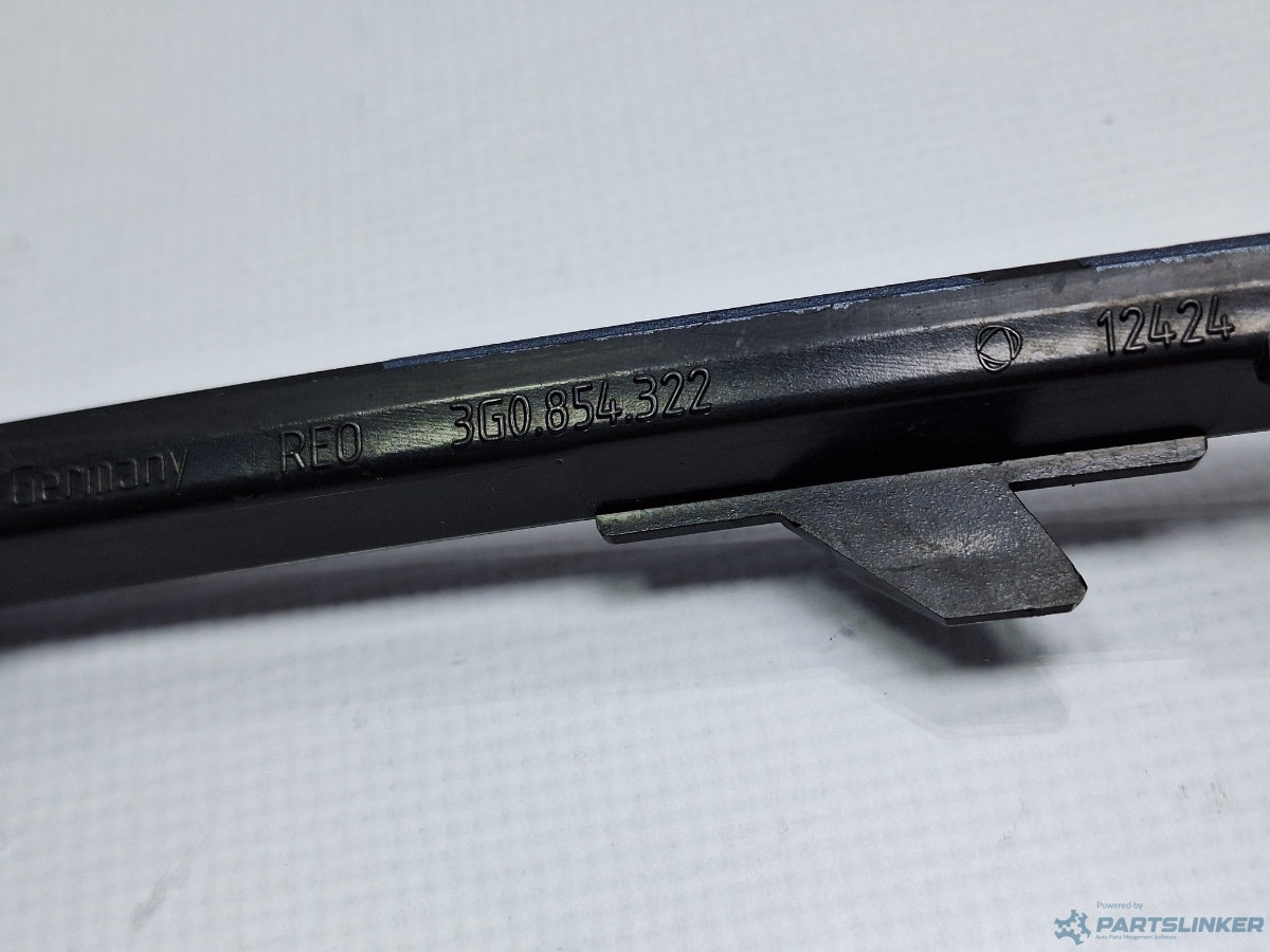 Ornament inferior bara dreapta fata VOLKSWAGEN PASSAT Variant (3G5) [ 2014 - > ] TDI (CRLB, DBGA, DFGA) 110KW|150HP 3G0854322