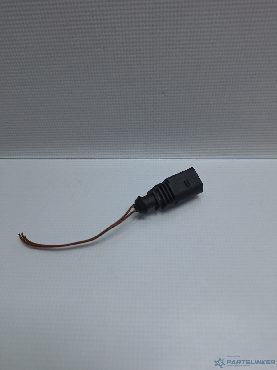 Mufa conector 2 pini VOLKSWAGEN PASSAT Variant (3G5) [ 2014 - > ] TDI (CRLB, DBGA, DFGA) 110KW|150HP 1J0973802
