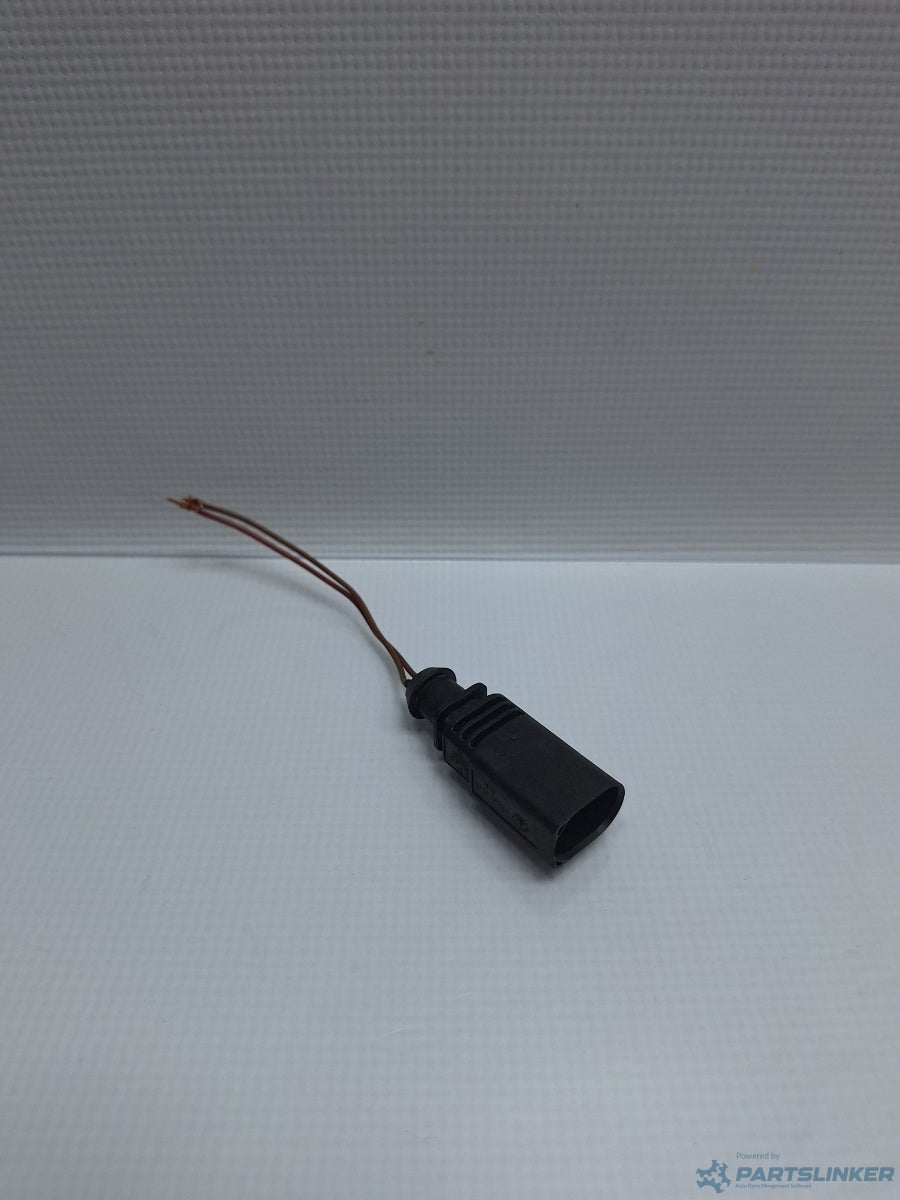 Mufa conector 2 pini VOLKSWAGEN PASSAT Variant (3G5) [ 2014 - > ] TDI (CRLB, DBGA, DFGA) 110KW|150HP 1J0973802