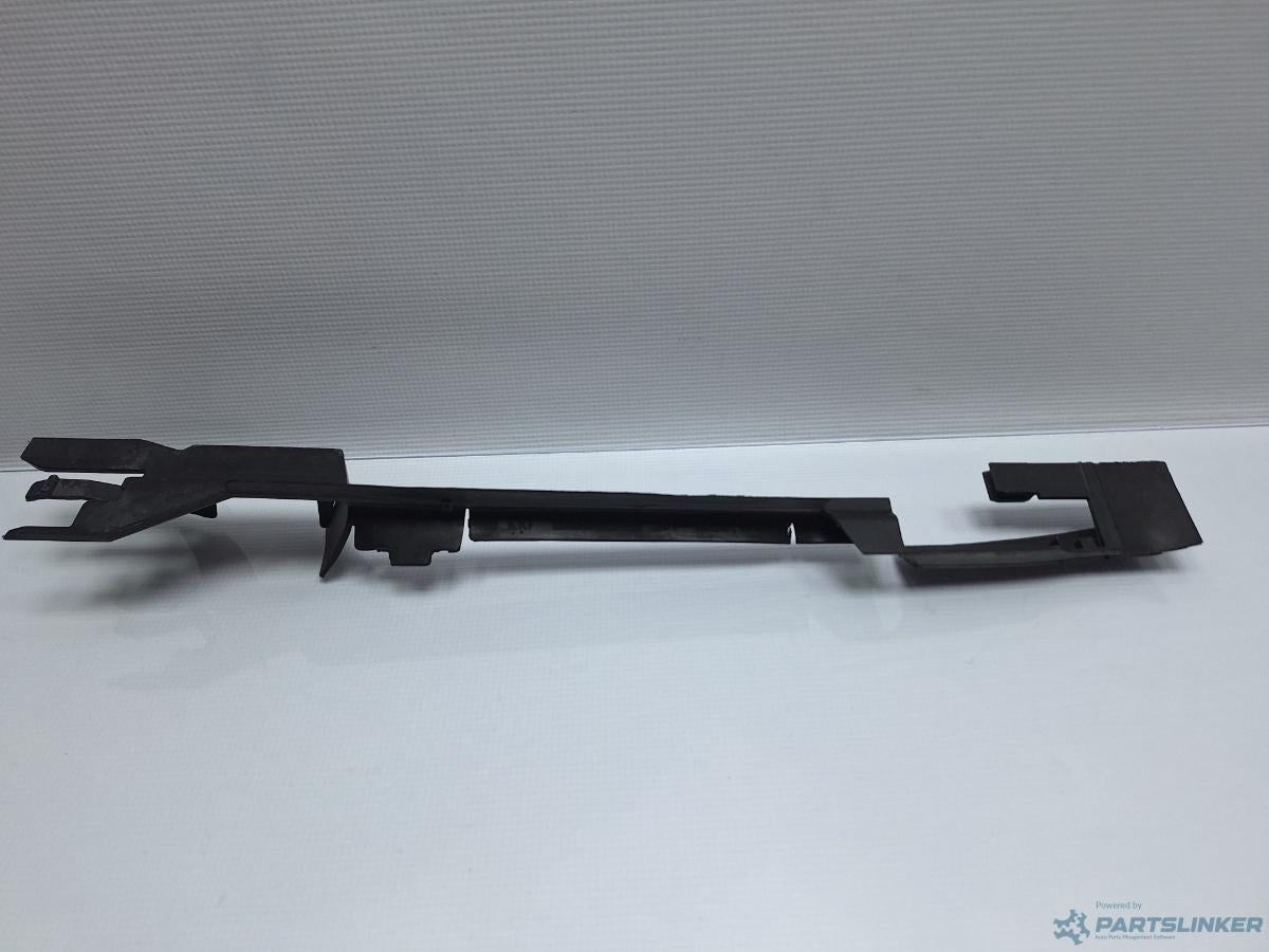 Deflector aer radiatoare VOLKSWAGEN PASSAT Variant (3G5) [ 2014 - > ] TDI (CRLB, DBGA, DFGA) 110KW|150HP OEM 5G0121332H