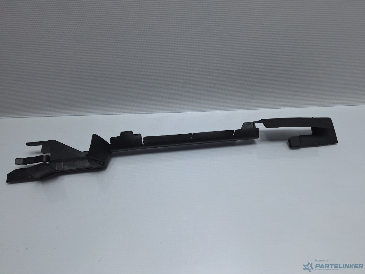 Deflector aer radiatoare VOLKSWAGEN PASSAT Variant (3G5) [ 2014 - > ] TDI (CRLB, DBGA, DFGA) 110KW|150HP 5G0121332H