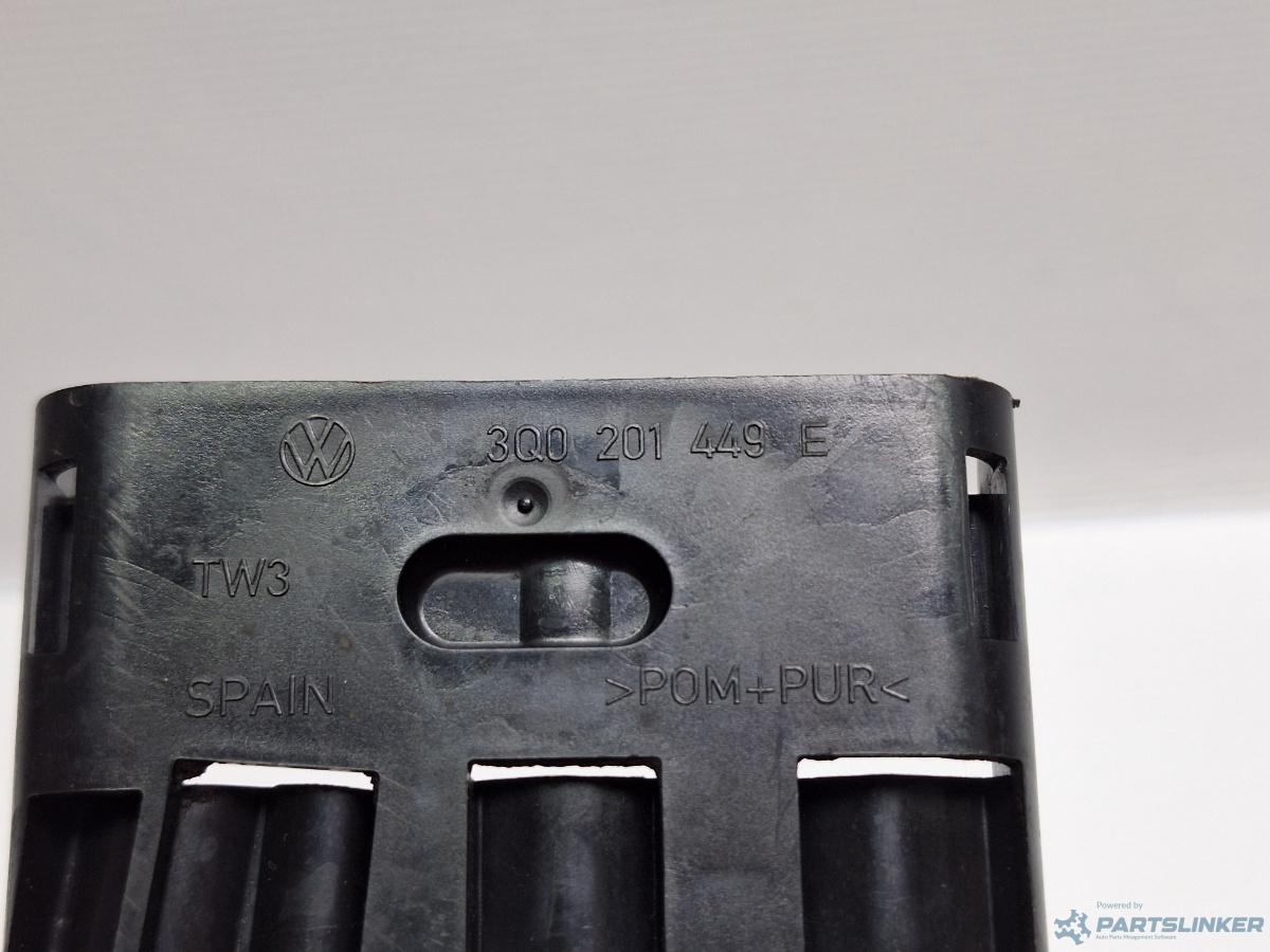 Suport mufe conectori senzori VOLKSWAGEN PASSAT Variant (3G5) [ 2014 - > ] TDI (CRLB, DBGA, DFGA) 110KW|150HP OEM 3Q0201449E