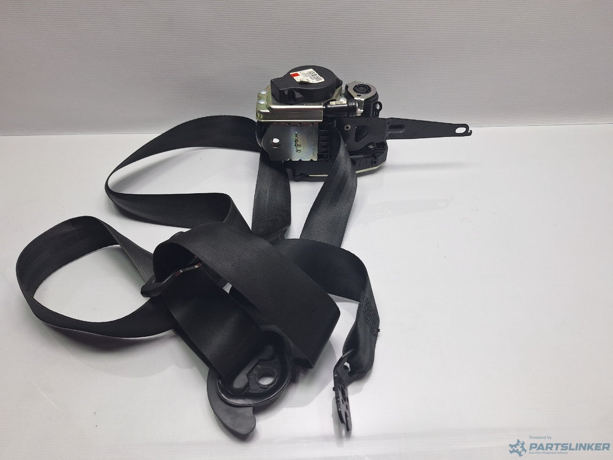 Centura blocata stanga fata VOLKSWAGEN PASSAT Variant (3G5) [ 2014 - > ] TDI (CRLB, DBGA, DFGA) 110KW|150HP 3G1857705C