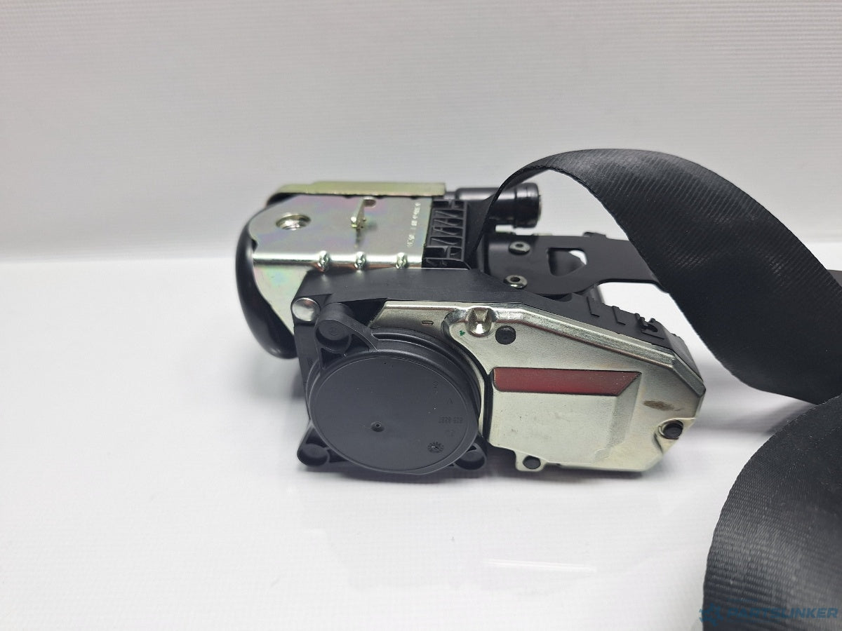 Centura blocata dreapta fata VOLKSWAGEN PASSAT Variant (3G5) [ 2014 - > ] TDI (CRLB, DBGA, DFGA) 110KW|150HP 3G1857706C