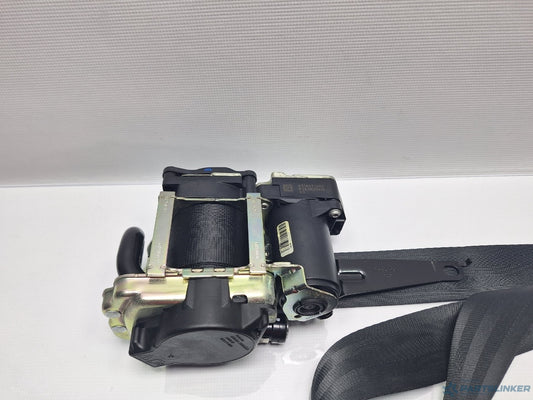 Centura blocata dreapta fata VOLKSWAGEN PASSAT Variant (3G5) [ 2014 - > ] TDI (CRLB, DBGA, DFGA) 110KW|150HP 3G1857706C