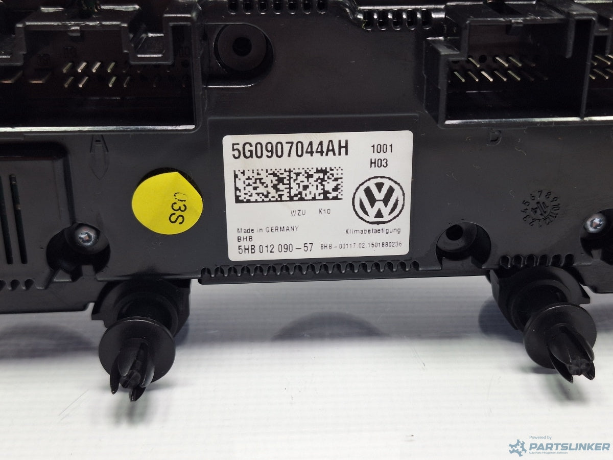 Panou comanda AC cu incalzire in scaune VOLKSWAGEN PASSAT Variant (3G5) [ 2014 - > ] TDI (CRLB, DBGA, DFGA) 110KW|150HP 5G0907044AH
