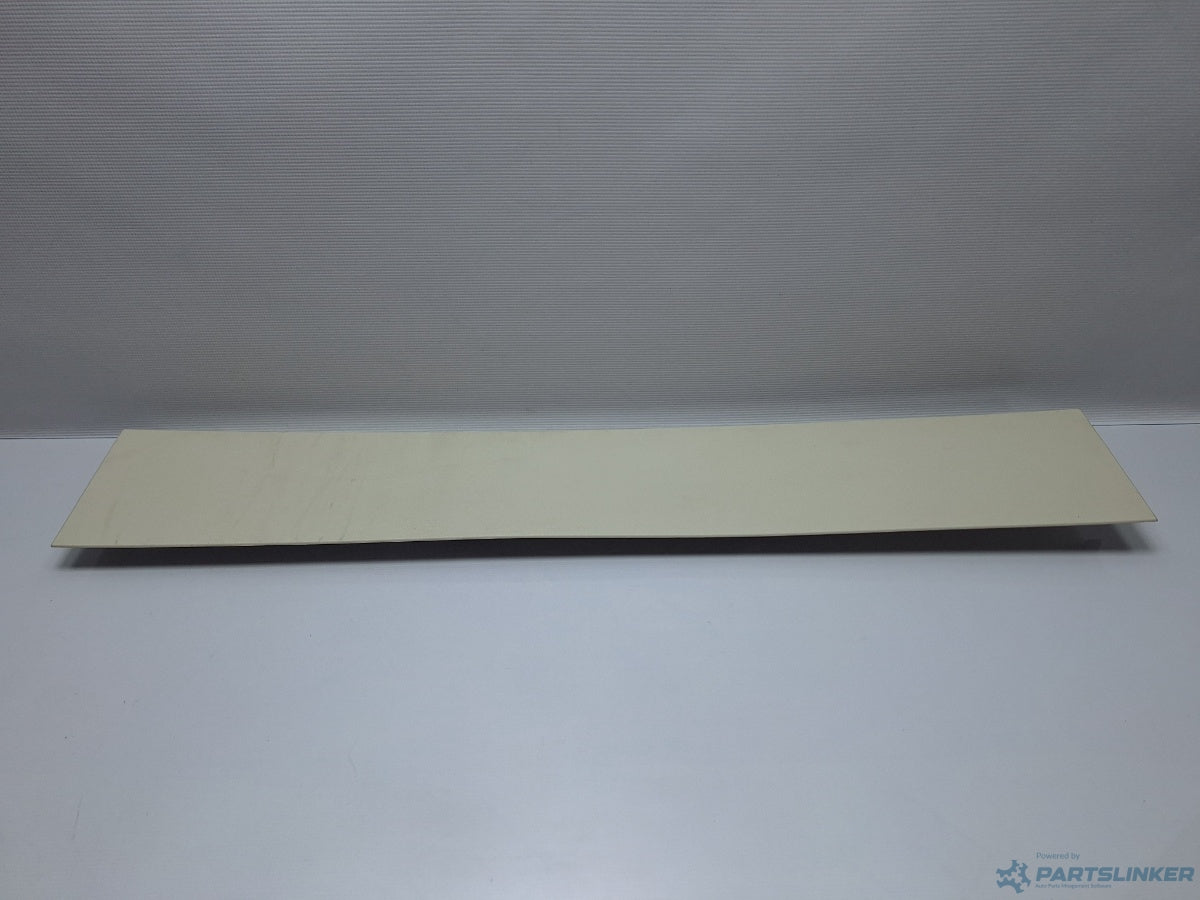 Ornament plafon portbagaj VOLKSWAGEN PASSAT Variant (3G5) [ 2014 - > ] TDI (CRLB, DBGA, DFGA) 110KW|150HP 3G9867617