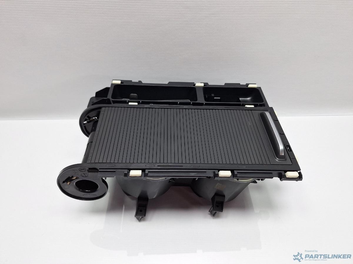 Suport pahare VOLKSWAGEN PASSAT Variant (3G5) [ 2014 - > ] TDI (CRLB, DBGA, DFGA) 110KW|150HP OEM 3G0862531