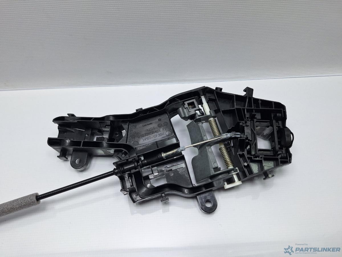 Maner/suport exterior usa  dreapta spate VOLKSWAGEN PASSAT Variant 3G5 2014 - > TDI CRLB, DBGA, DFGA 510837812D