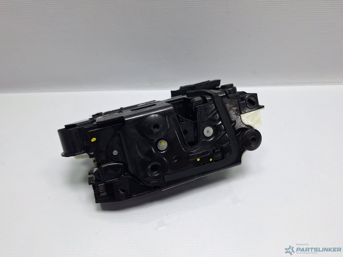 Broasca usa dreapta spate VOLKSWAGEN PASSAT Variant (3G5) [ 2014 - > ] TDI (CRLB, DBGA, DFGA) 110KW|150HP 5E0839016