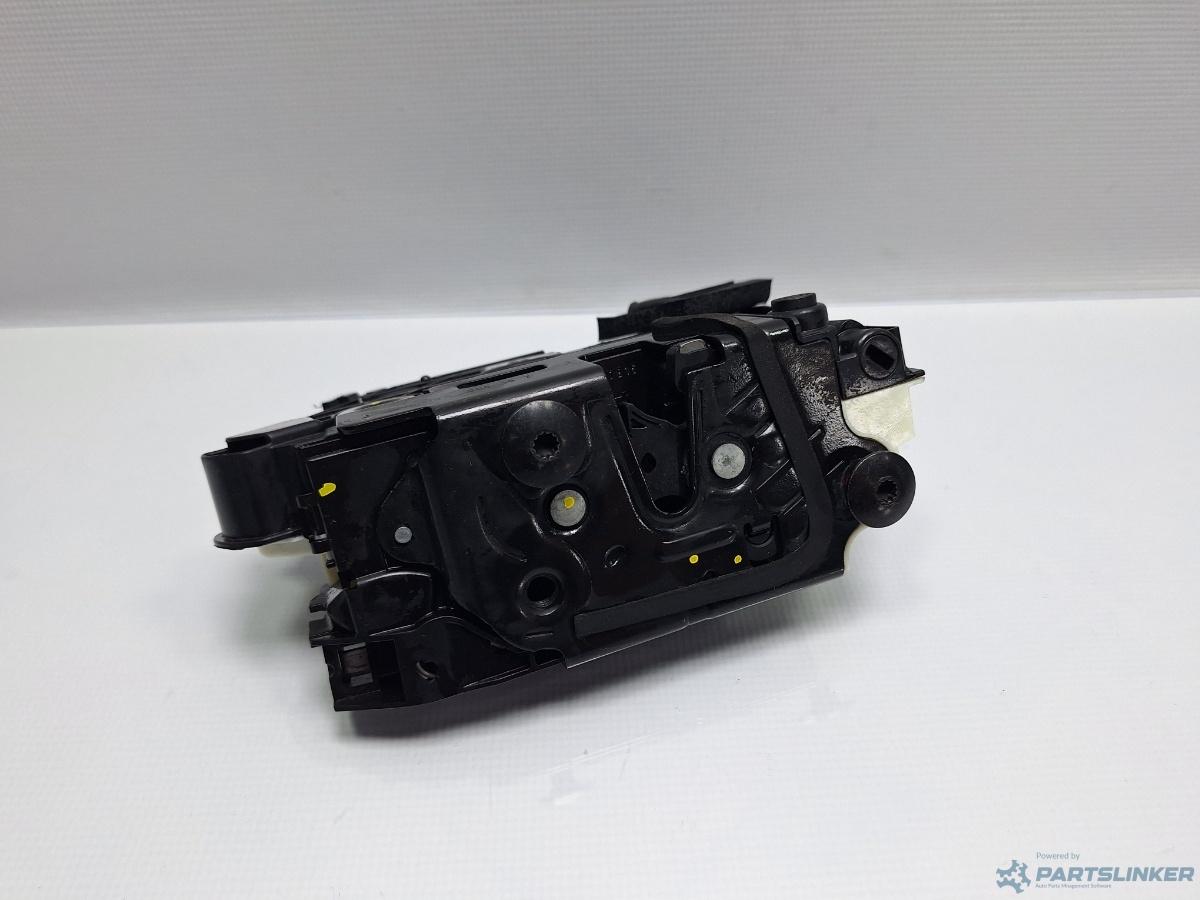Broasca usa dreapta spate VOLKSWAGEN PASSAT Variant (3G5) [ 2014 - > ] TDI (CRLB, DBGA, DFGA) 110KW|150HP OEM 5E0839016