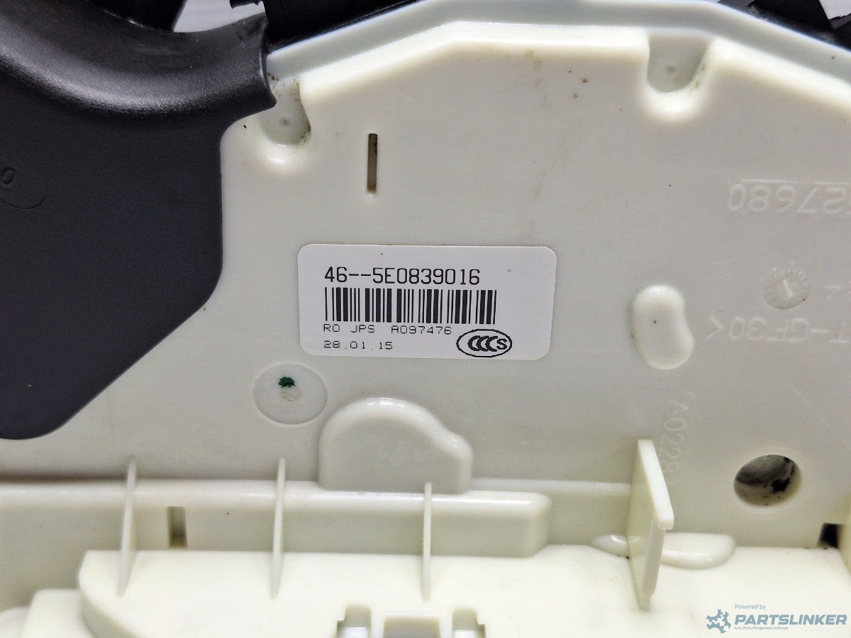 Broasca usa dreapta spate VOLKSWAGEN PASSAT Variant (3G5) [ 2014 - > ] TDI (CRLB, DBGA, DFGA) 110KW|150HP 5E0839016