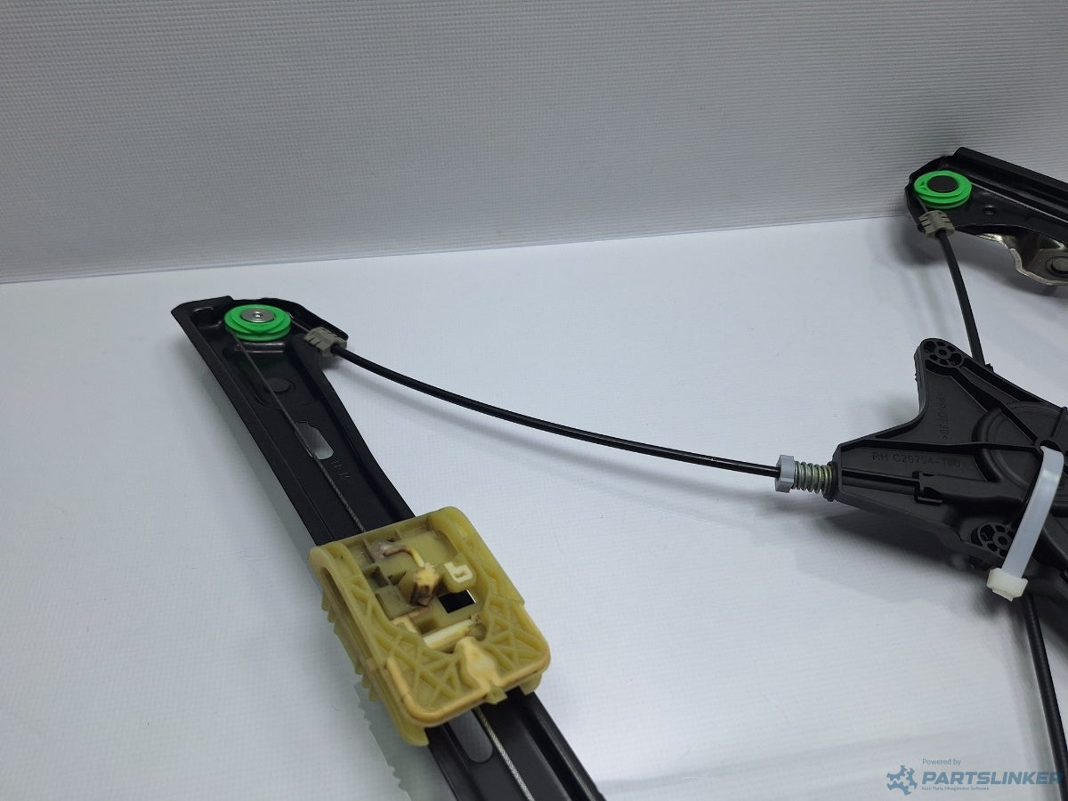 Macara geam dreapta fata VOLKSWAGEN PASSAT Variant (3G5) [ 2014 - > ] TDI (CRLB, DBGA, DFGA) 110KW|150HP 3G0837462C