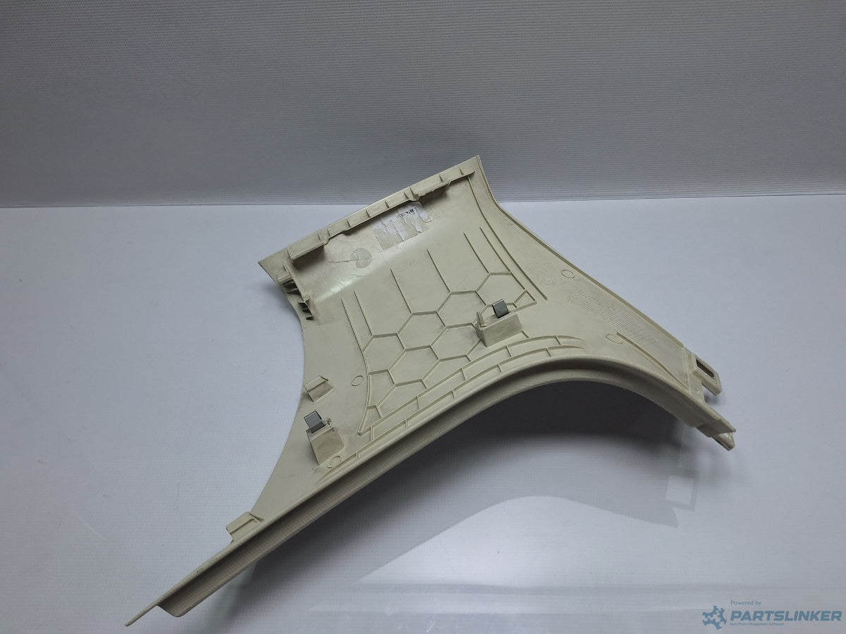 Ornament stap portbagaj stanga spate VOLKSWAGEN PASSAT Variant (3G5) [ 2014 - > ] TDI (CRLB, DBGA, DFGA) 110KW|150HP 3G9867245