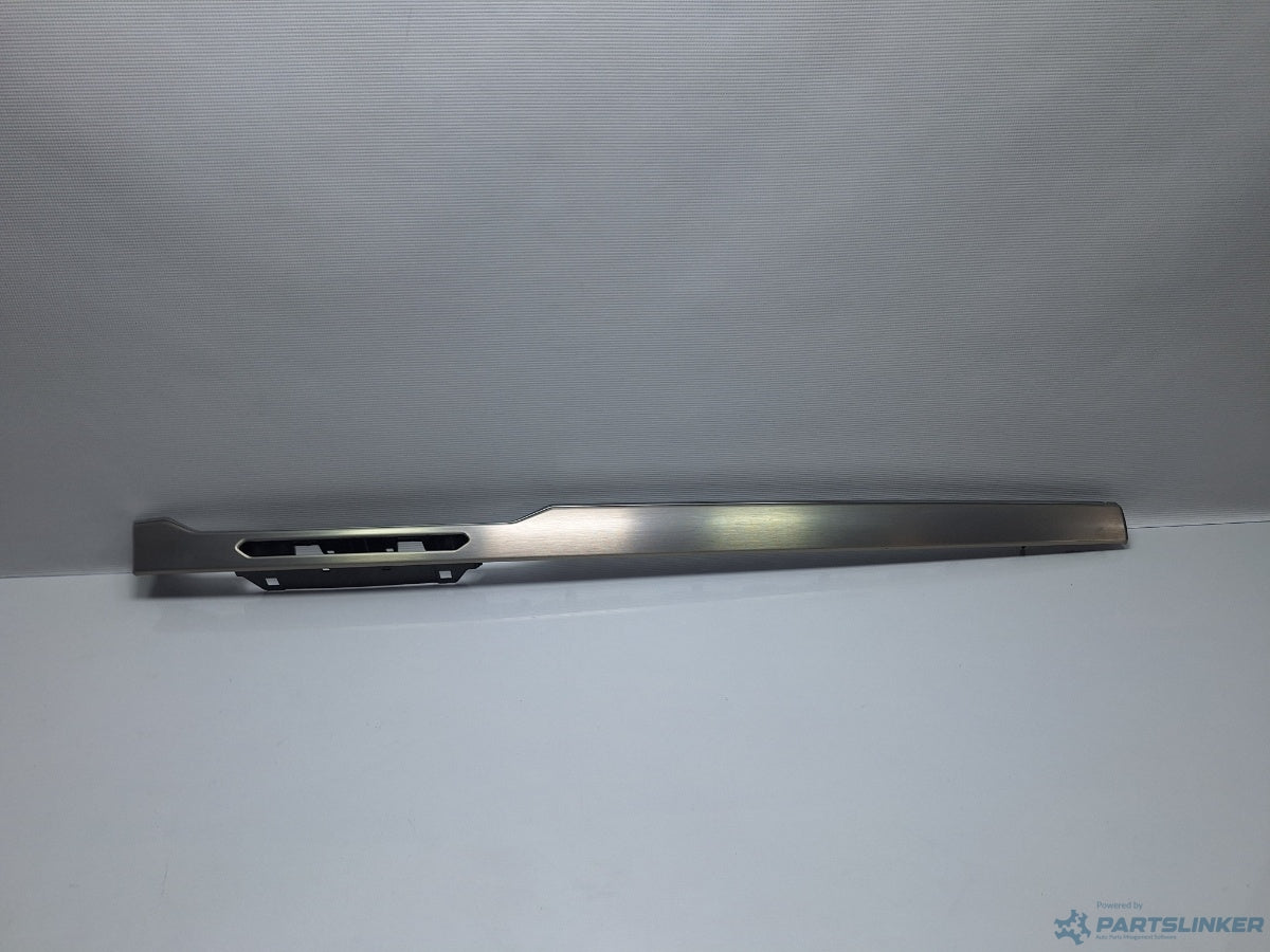 Ornament plansa bord VOLKSWAGEN PASSAT Variant (3G5) [ 2014 - > ] TDI (CRLB, DBGA, DFGA) 110KW|150HP 3G2853769A