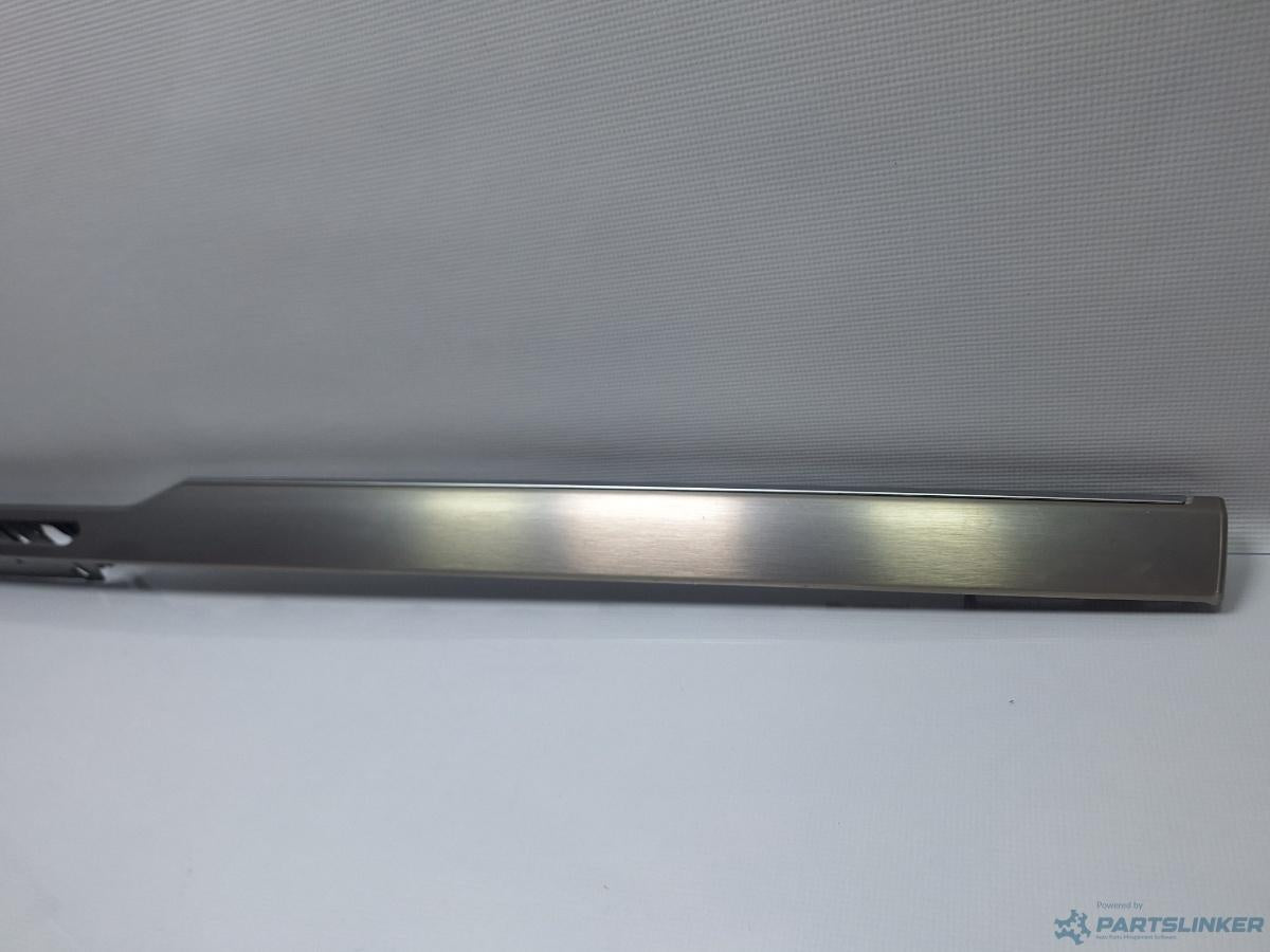 Ornament plansa bord VOLKSWAGEN PASSAT Variant (3G5) [ 2014 - > ] TDI (CRLB, DBGA, DFGA) 110KW|150HP OEM 3G2853769A