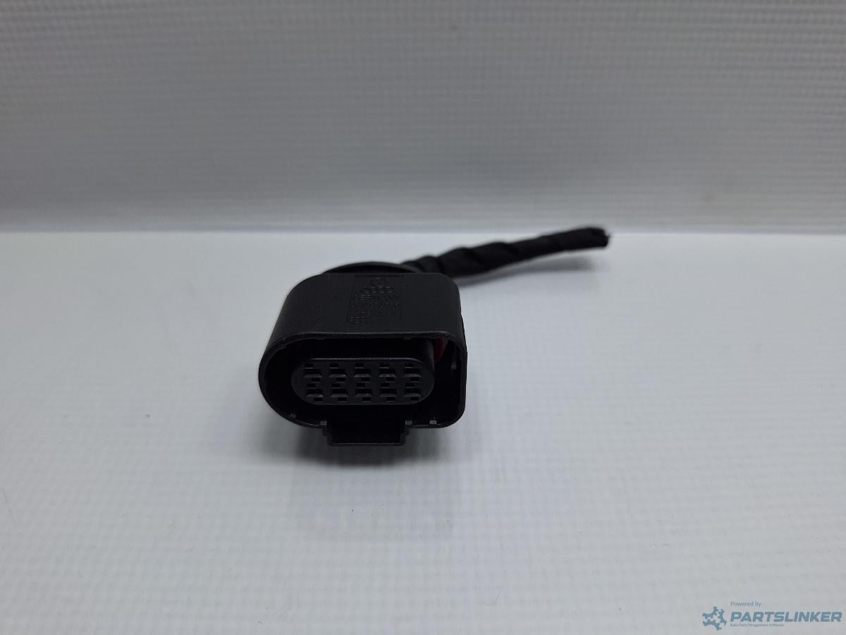 Mufa conector 10 pini VOLKSWAGEN PASSAT Variant (3G5) [ 2014 - > ] TDI (CRLB, DBGA, DFGA) 110KW|150HP OEM 4H0973715