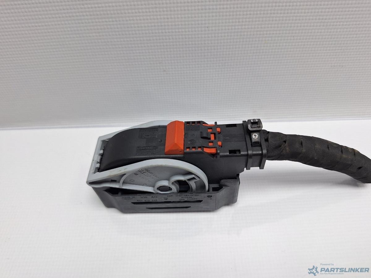 Mufa conector pompa ABS VOLKSWAGEN PASSAT Variant (3G5) [ 2014 - > ] TDI (CRLB, DBGA, DFGA) 110KW|150HP OEM 5Q0973046
