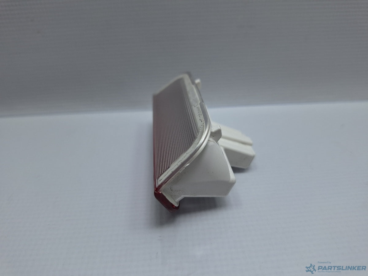 Lampa panou usa VOLKSWAGEN PASSAT Variant (3G5) [ 2014 - > ] TDI (CRLB, DBGA, DFGA) 110KW|150HP 3G0947411