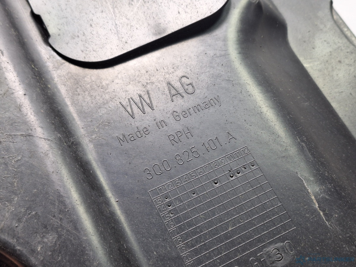 Scut podea stanga spate VOLKSWAGEN PASSAT Variant (3G5) [ 2014 - > ] TDI (CRLB, DBGA, DFGA) 110KW|150HP 3Q0825101A