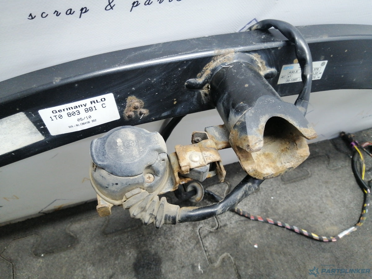 Suport carlig remorcare  VOLKSWAGEN TOURAN (1T1, 1T2) [ 2003 - 2010 ]  1T0803881C