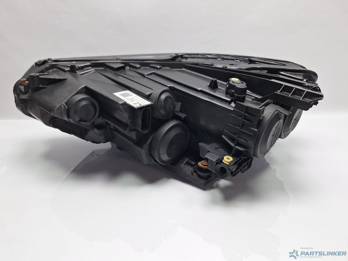 Far halogen dreapta VOLKSWAGEN PASSAT Variant (3G5) [ 2014 - > ] TDI (CRLB, DBGA, DFGA) 110KW|150HP 3G2941006B