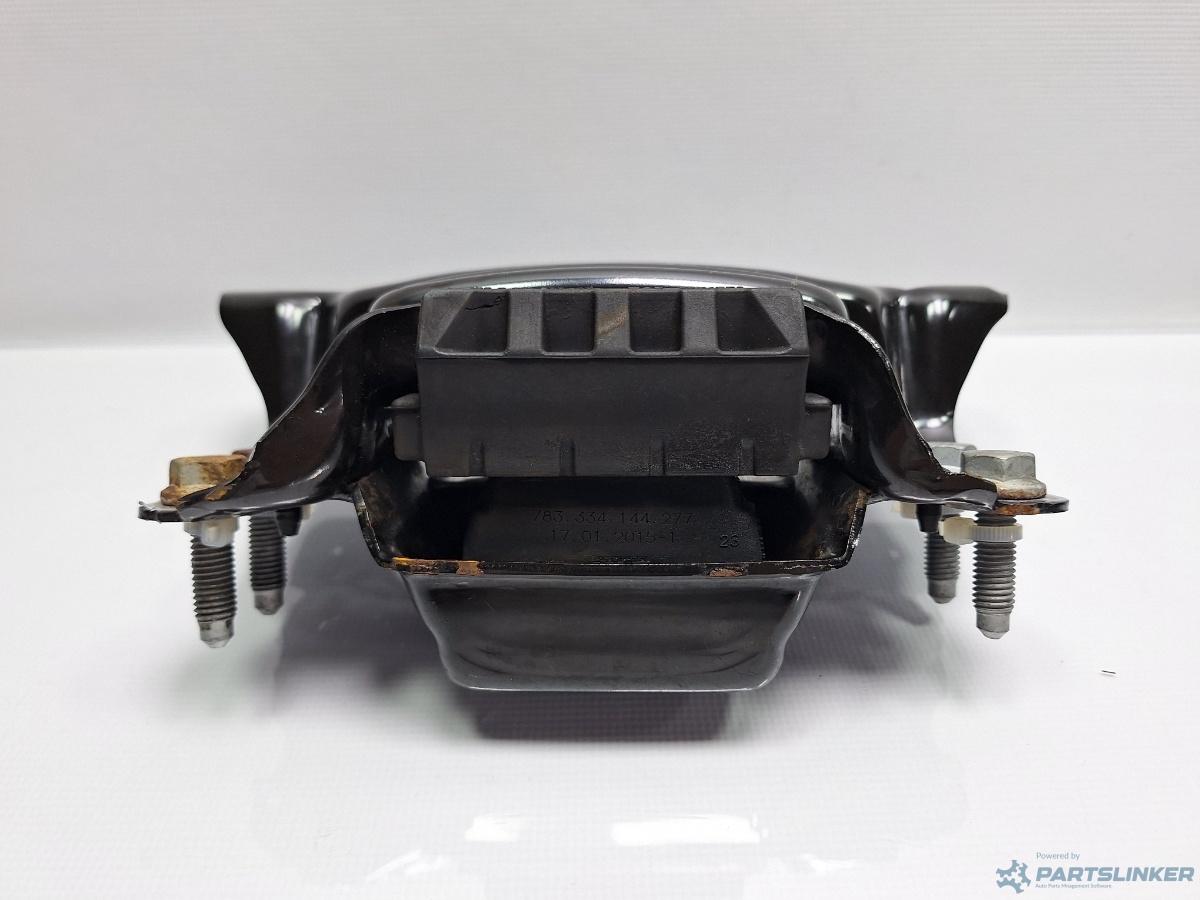 Tampon motor VOLKSWAGEN PASSAT Variant (3G5) [ 2014 - > ] TDI (CRLB, DBGA, DFGA) 110KW|150HP OEM 5Q0199555AD