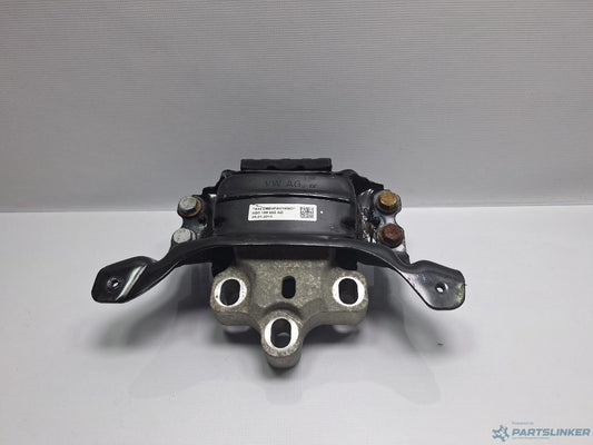 Tampon motor VOLKSWAGEN PASSAT Variant (3G5) [ 2014 - > ] TDI (CRLB, DBGA, DFGA) 110KW|150HP OEM 5Q0199555AD