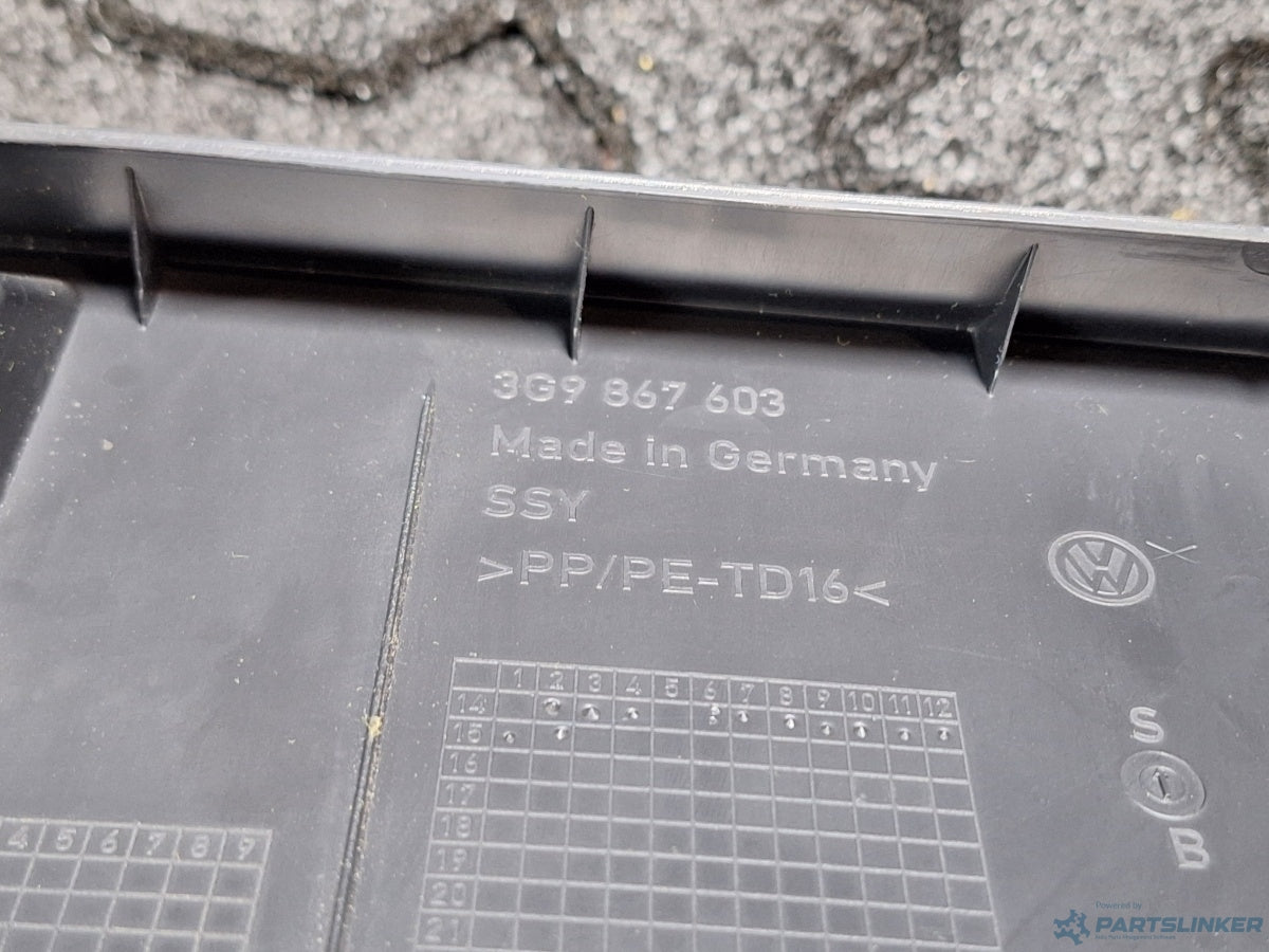 Ornament haion VOLKSWAGEN PASSAT Variant (3G5) [ 2014 - > ] TDI (CRLB, DBGA, DFGA) 110KW|150HP 3G9867603