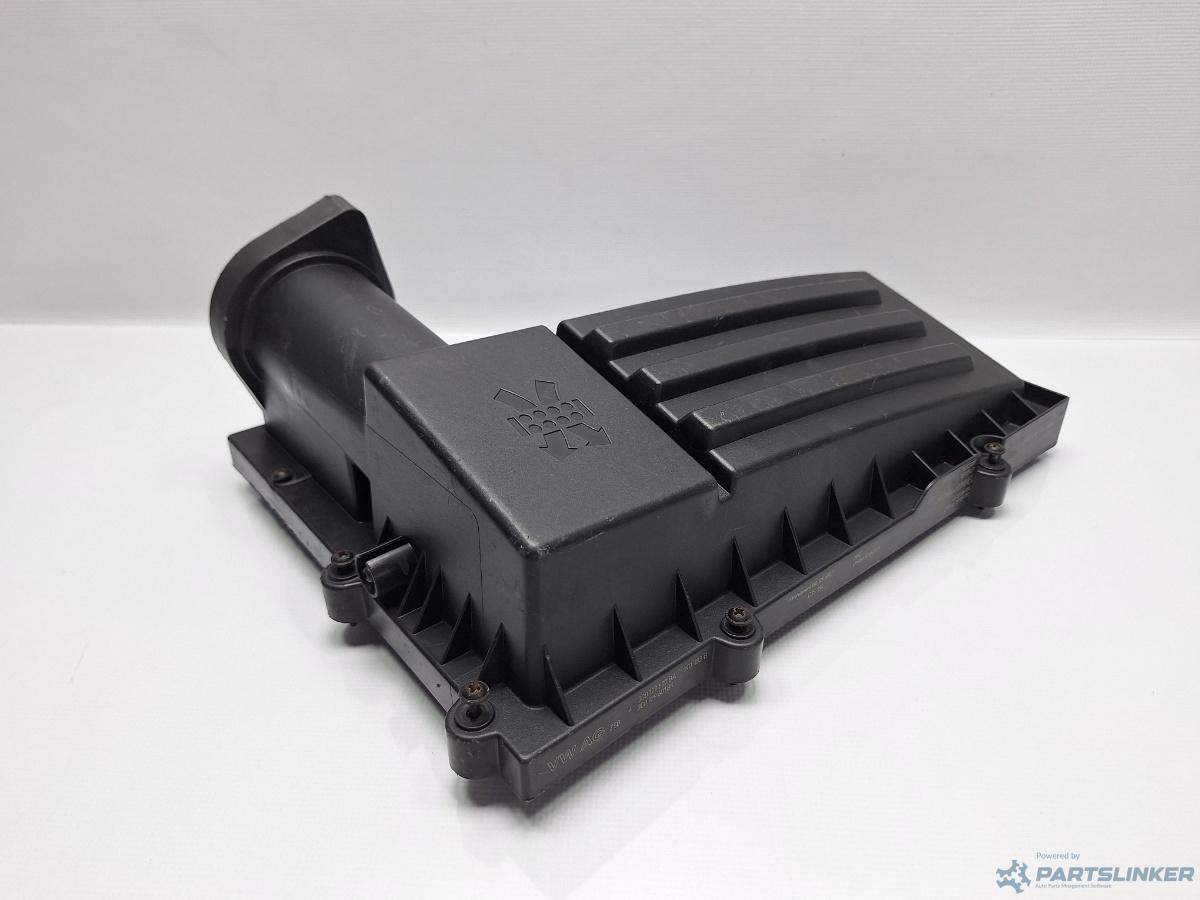 Capac carcasa filtru aer VOLKSWAGEN GOLF V (1K1) [ 2003 - 2009 ] TDI (BKC, BLS, BXE) 77KW|105HP OEM 3C0129607BA