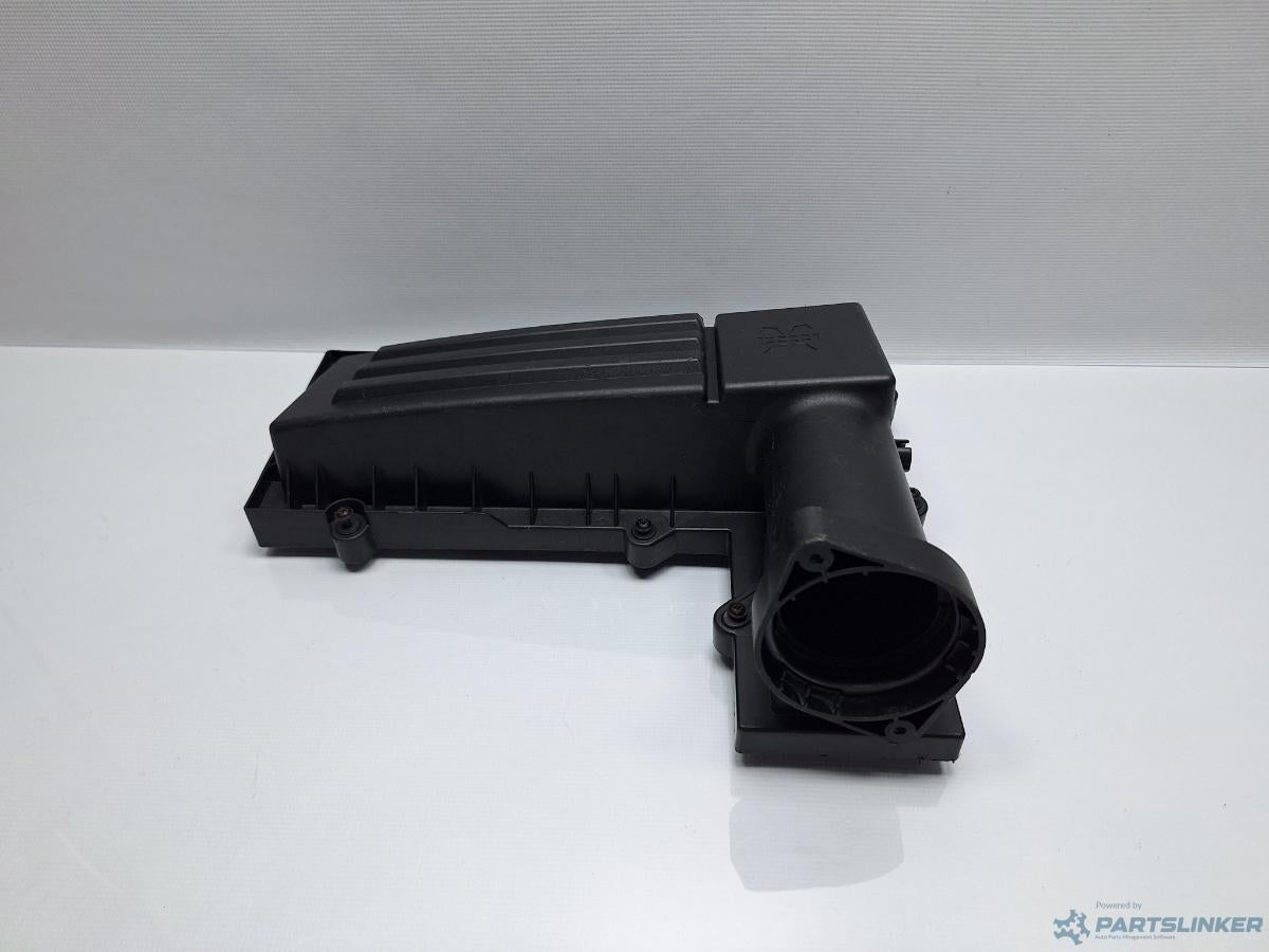 Capac carcasa filtru aer VOLKSWAGEN GOLF V (1K1) [ 2003 - 2009 ] TDI (BKC, BLS, BXE) 77KW|105HP OEM 3C0129607BA