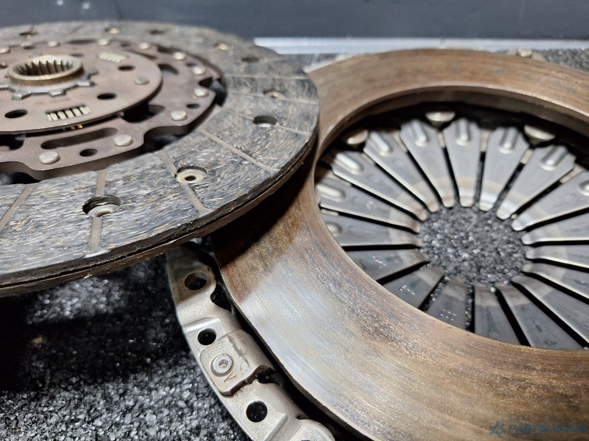 Kit ambreiaj VOLKSWAGEN PASSAT Variant (3C5) [ 2005 - 2011 ] TDI (BMP) 103KW|140HP SACHS 2294000113