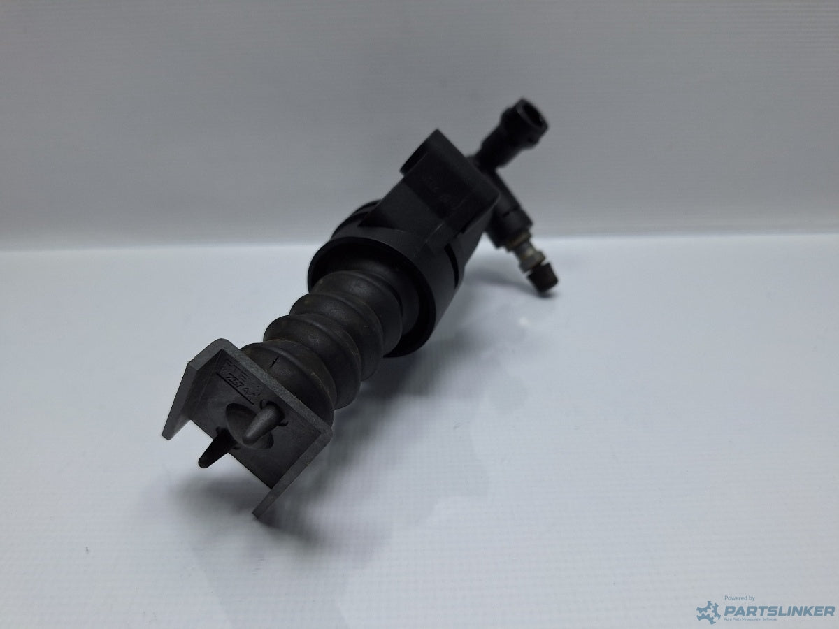 Cilindru ambreiaj cutie SKODA OCTAVIA (1U2) [ 1996 - 2010 ] 16V (AXP, BCA) 55KW|75HP 1J0721261F